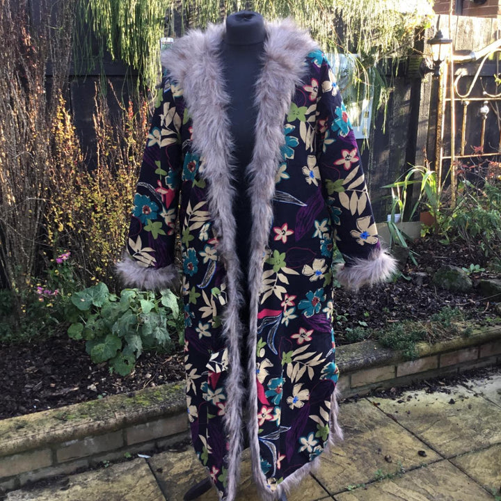 Vintage Style Extra Long Length Autumn and Winter Coat - Festigal