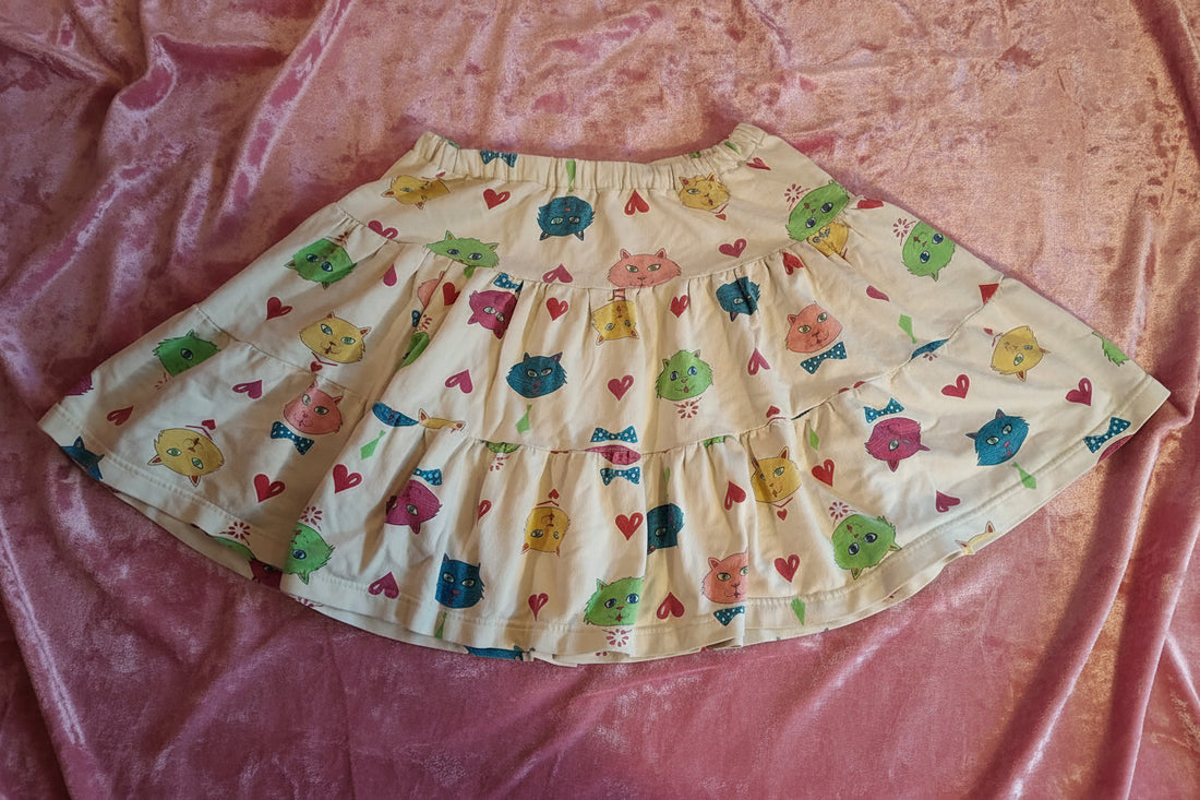 Guest House Cat & Mouse Skirt