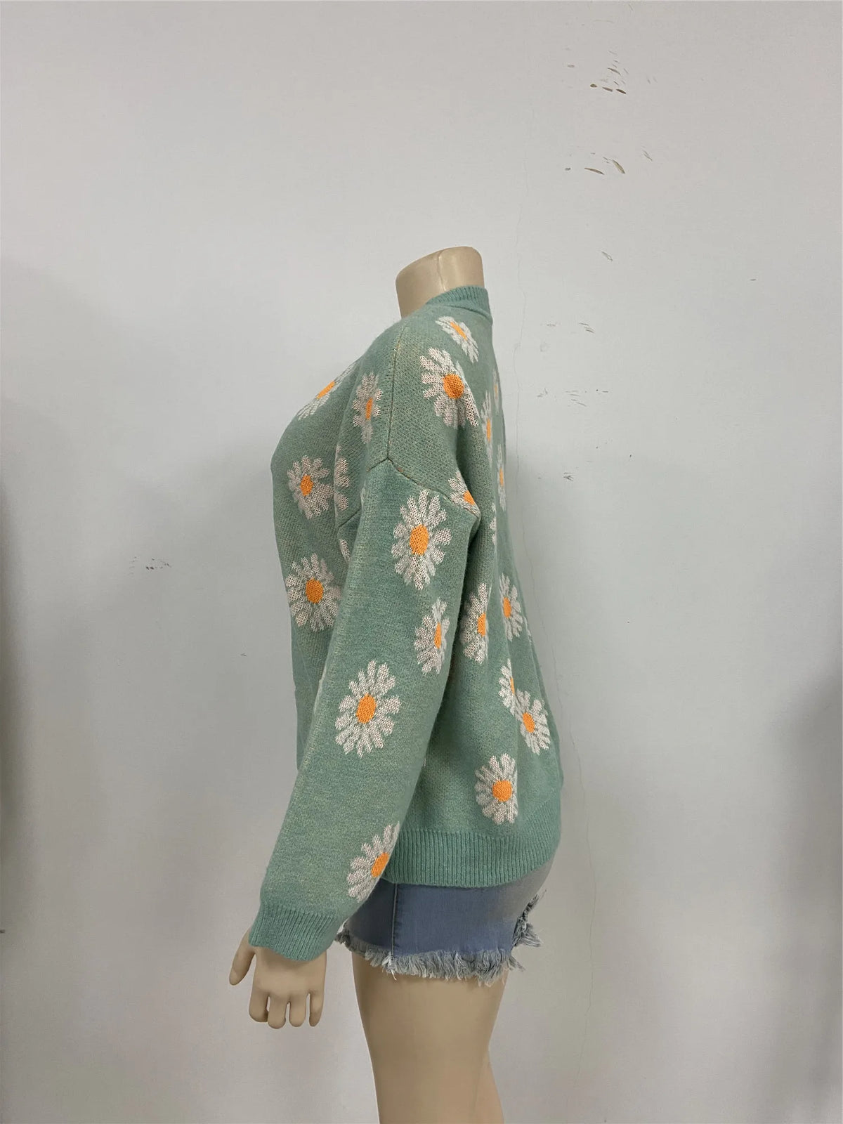 Little Daisy V-Neck Oversize Cardigan - Festigal