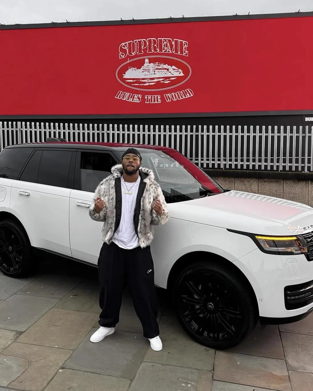 Men's Snow Leopard Faux Fur Coat - Festigal