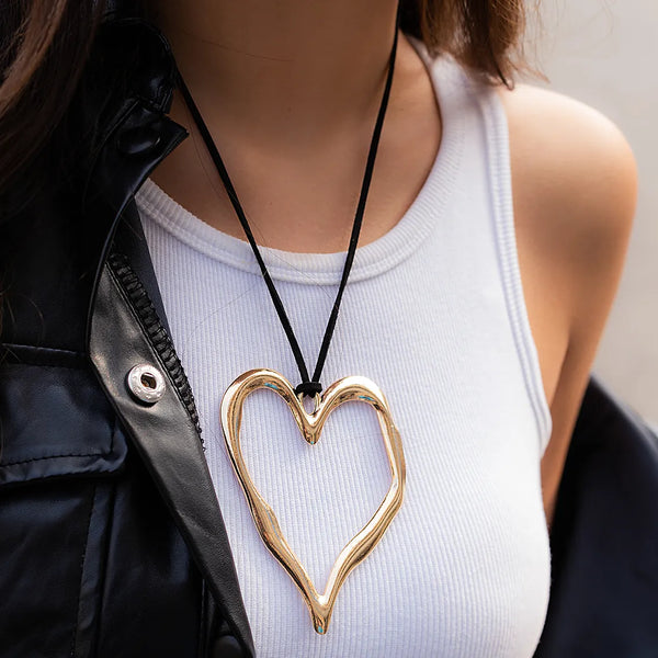 Extra Large Hollowed Heart Pendant Necklace - Festigal