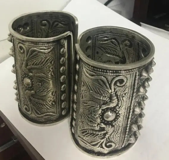 2 x Tibetan Floral Carved Bracelets - Festigal