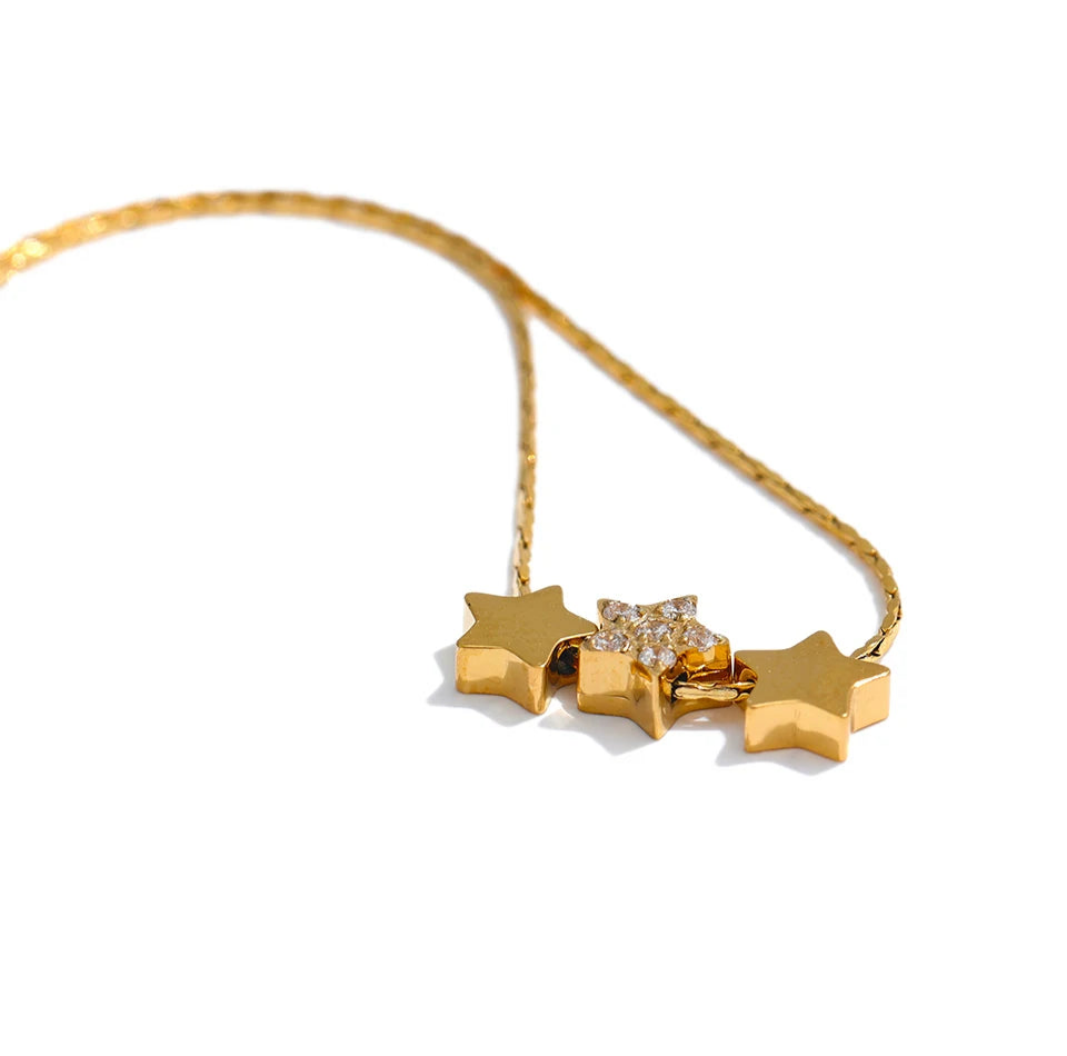 Trio Of Stars Necklace - Festigal