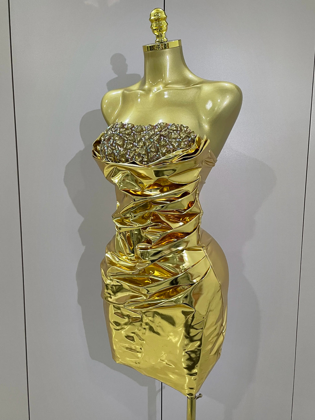 Gold Sequin Ruched Strapless Dress - Festigal