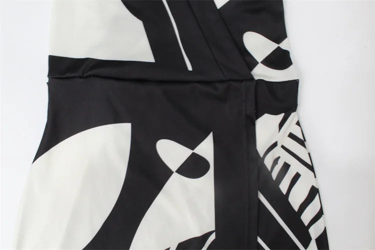 Monochrome V Neck A-Line Dress - Festigal