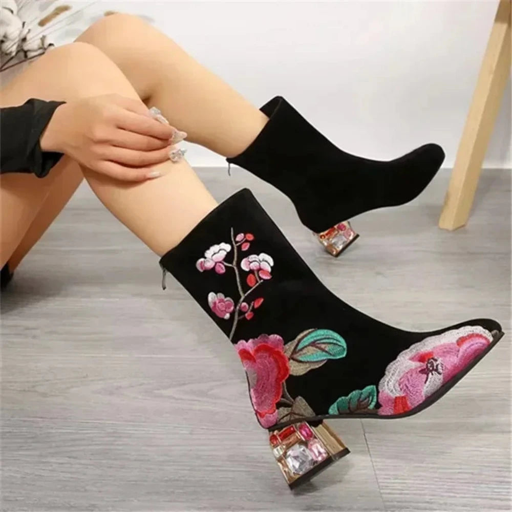 Floral Embroidered Ankle Boots - Festigal