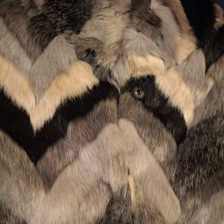 BNWT Angel Eye Faux Fur Contrast Coat. Size M UK 10 - Festigal