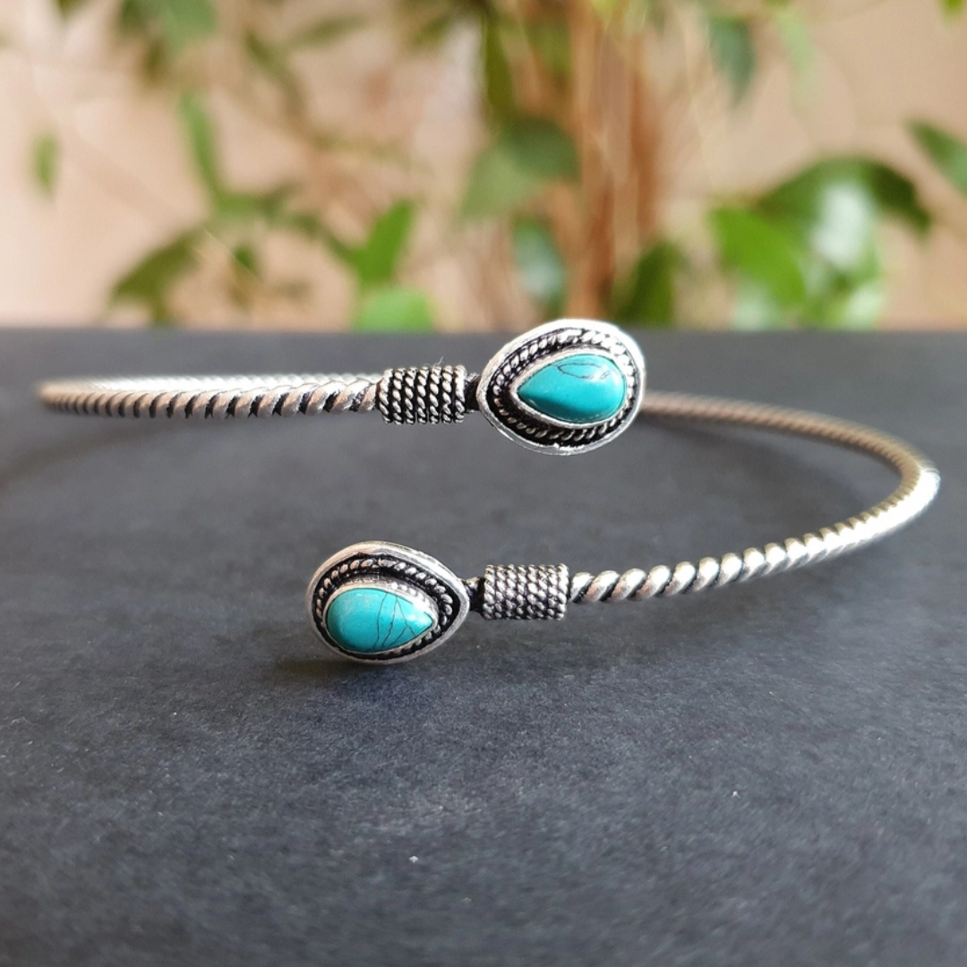 Stone Spiral Armlet