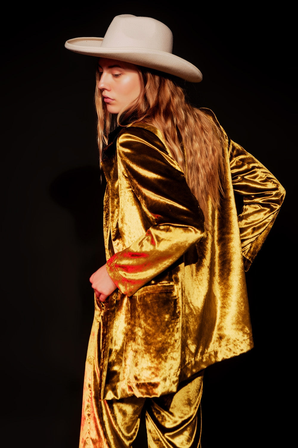 Gold Velvet Oversized Blazer - Festigal