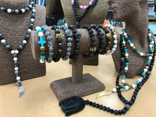 Gold Hamsa & Lava Stone Bracelet - Festigal