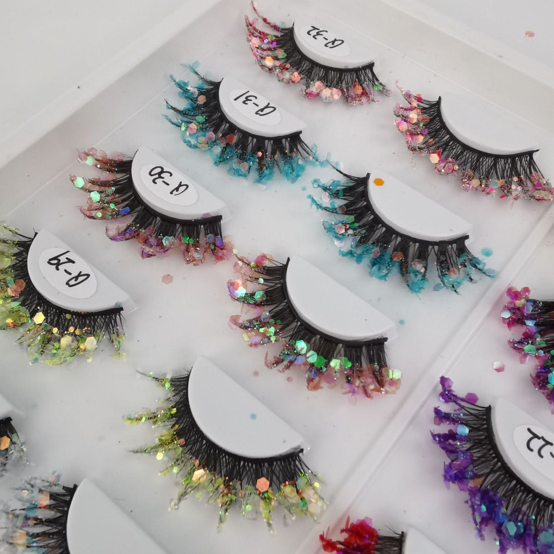 Luminous Sequin False Eye Lashes - Festigal