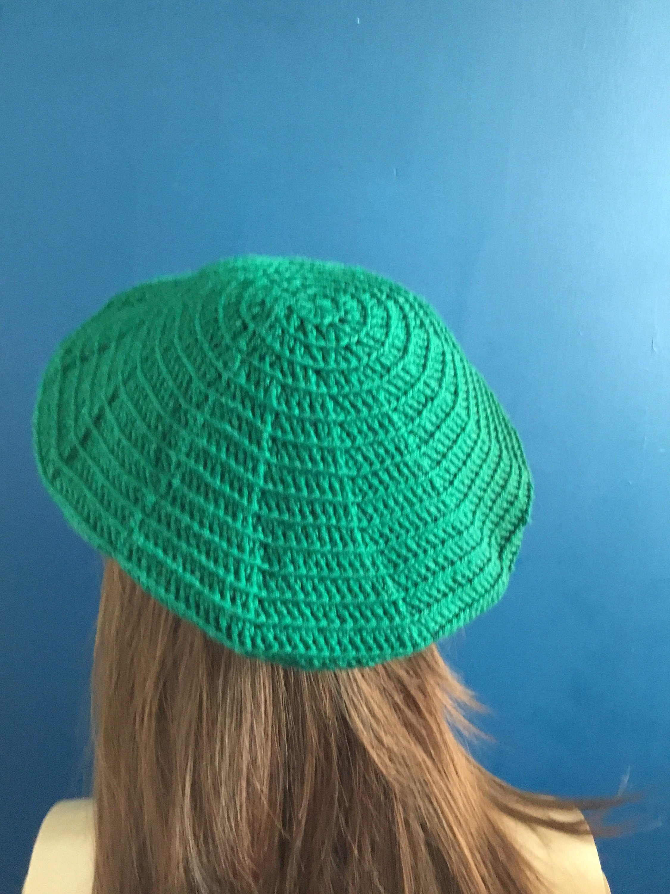Handmade Crochet Classic Green Beret - Festigal