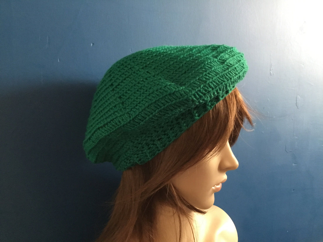 Handmade Crochet Classic Green Beret - Festigal