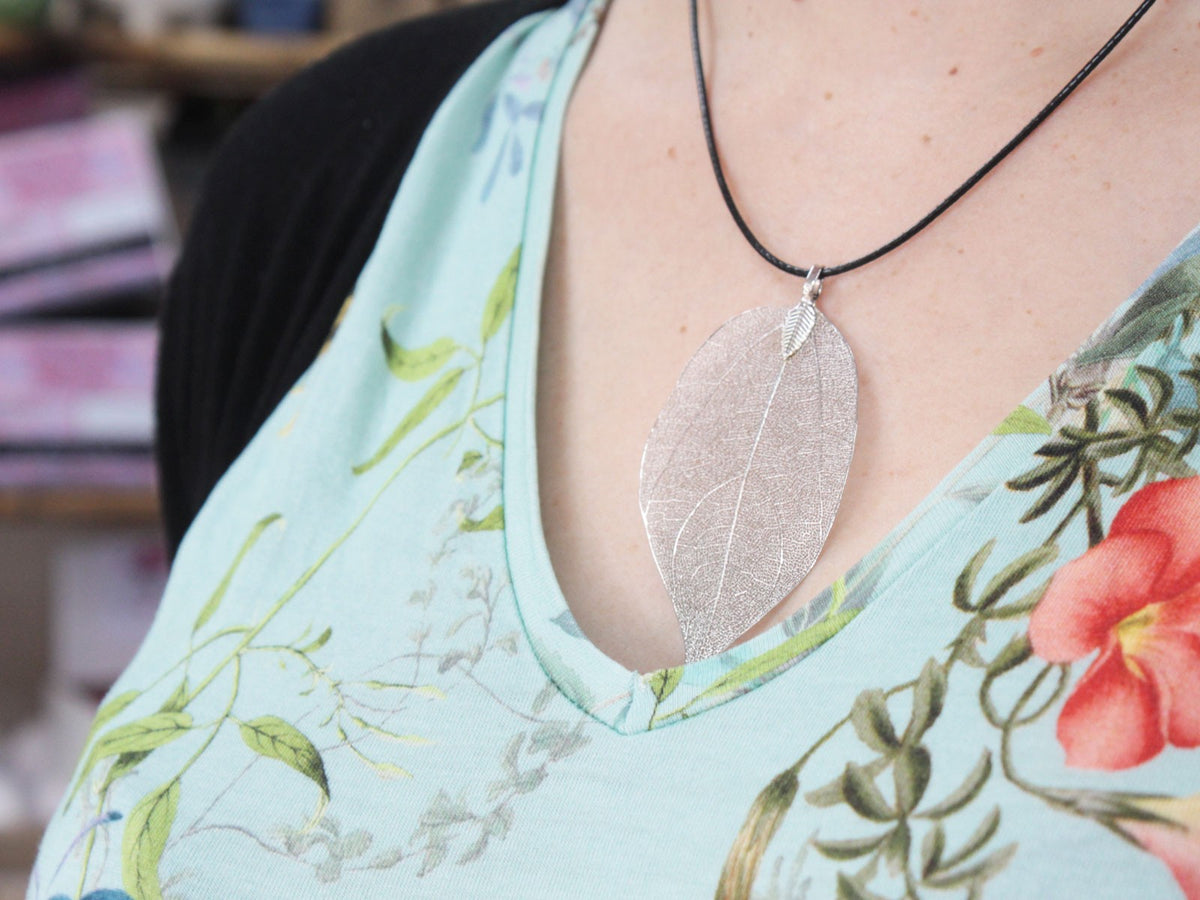 Necklace and Earing Set - Bravery Leaf - Festigal