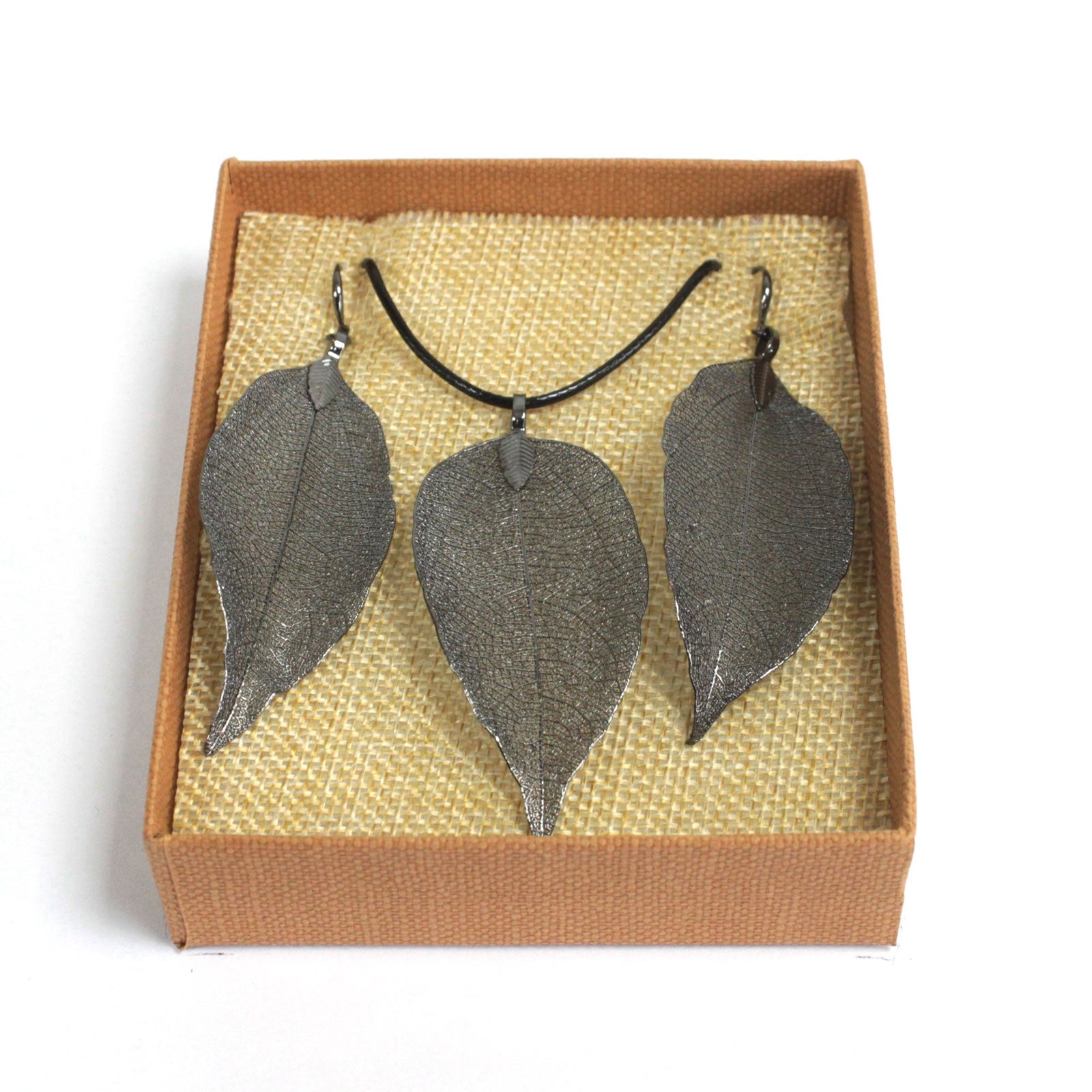 Necklace and Earing Set - Bravery Leaf - Festigal
